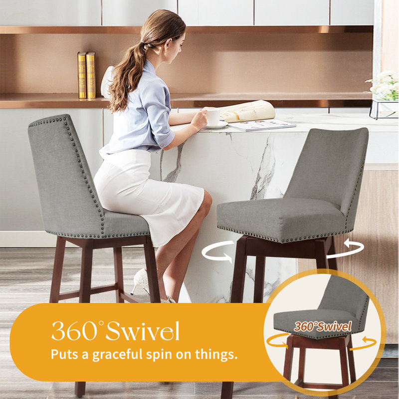 Tabouret de bar pivotant en bois massif de 29,5 po Khushveer (ensemble de 2), Gris