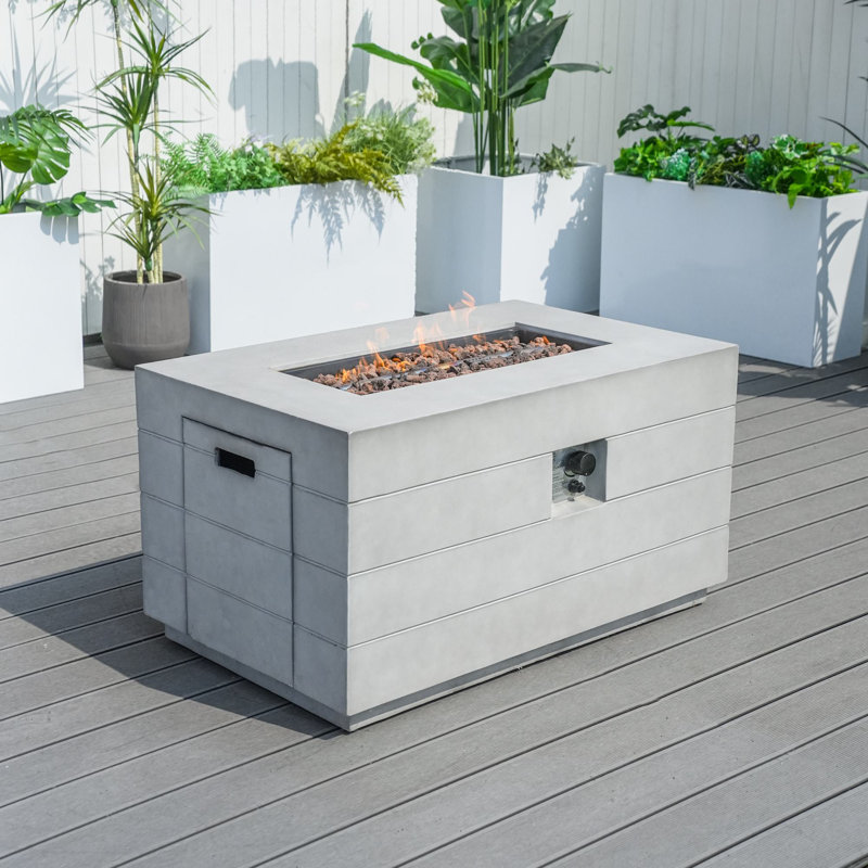 Table de foyer d'extérieur au propane Padgett H 23,8 po x l 43,5 po, Gris