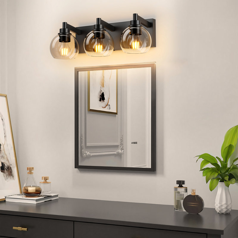3 lumières pour appliques de salle de bain avec abat-jour en verre transparent et finition noir mat - utilisation intérieure, eau, meuble-lavabo à douille E26 3 lumières, abat-jour, plafonnier semi-encastré,
