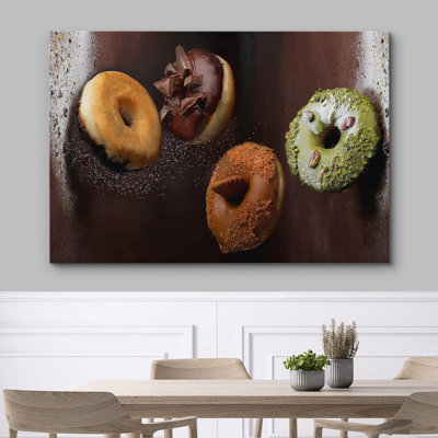 Chocolat, caramel, saupoudré de matcha, beignet, photographie culinaire, cuisine, décoration murale, rustique