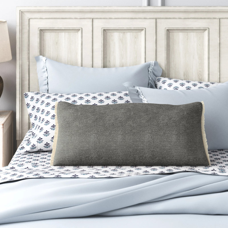 Housse et insert de coussin rectangulaire en coton Mary, Gris, Housse de coussin seulement - sans coussin