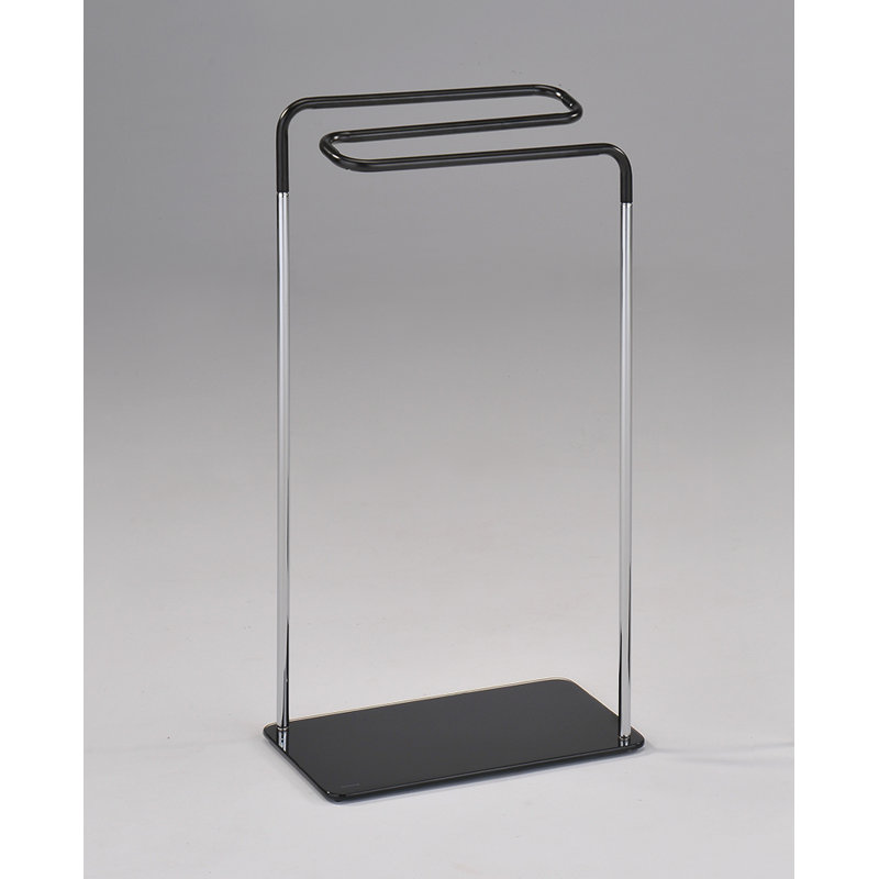 Porte-serviettes sur pied