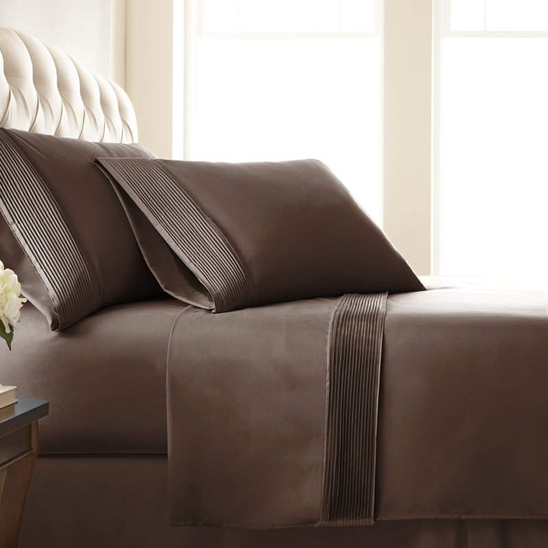Vilano Springs Extra Deep Pocket Bed Sheet Set with Pleated Hem, Easy care, Pet Hair Resistant, Chocolate Brown