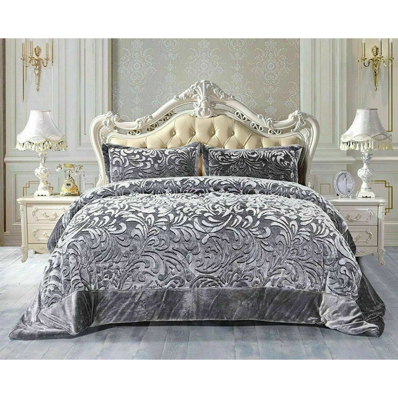 Holm Polyester Bedspread with Pillow Shams, Grey, 250 x 250 cm Bedspread