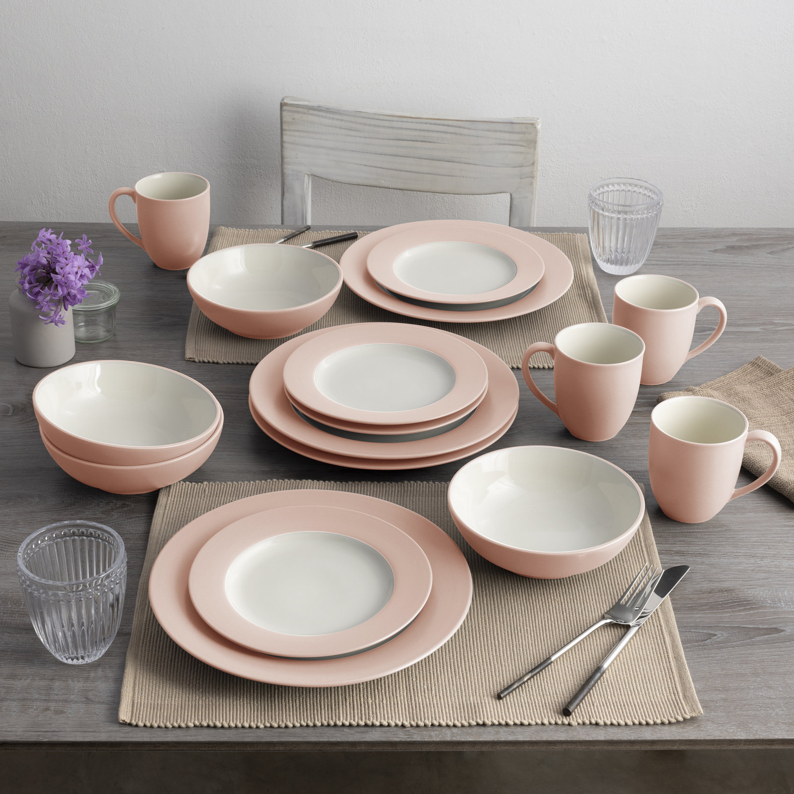 Noritake Colorwave 16-Piece Rim Dinnerware Set, Service for 4, Pink