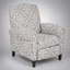 Luxueux fauteuil inclinable avec dossier à dos de chameau haut, accoudoirs roulés et motif de chantournage pour une décoration intérieure élégante-1832327476
