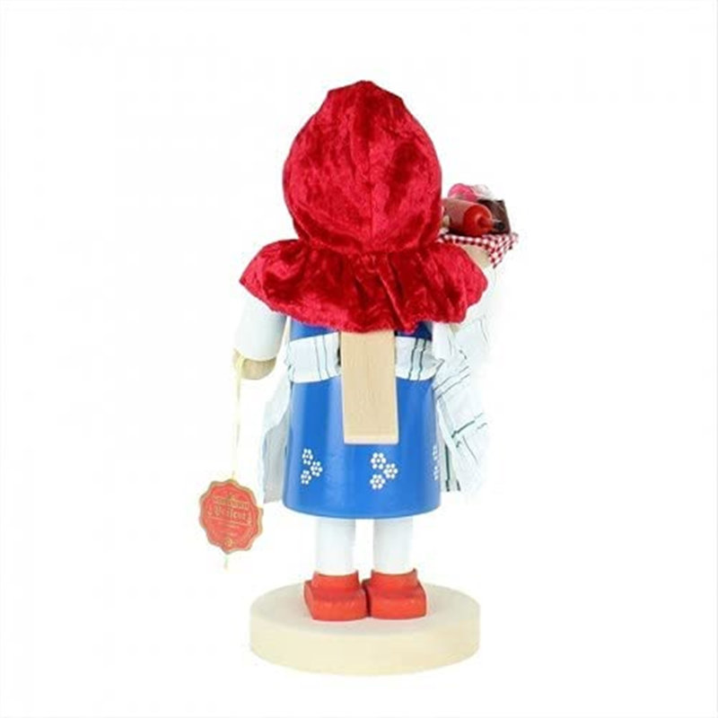 Chubby Golfer Nutcracker