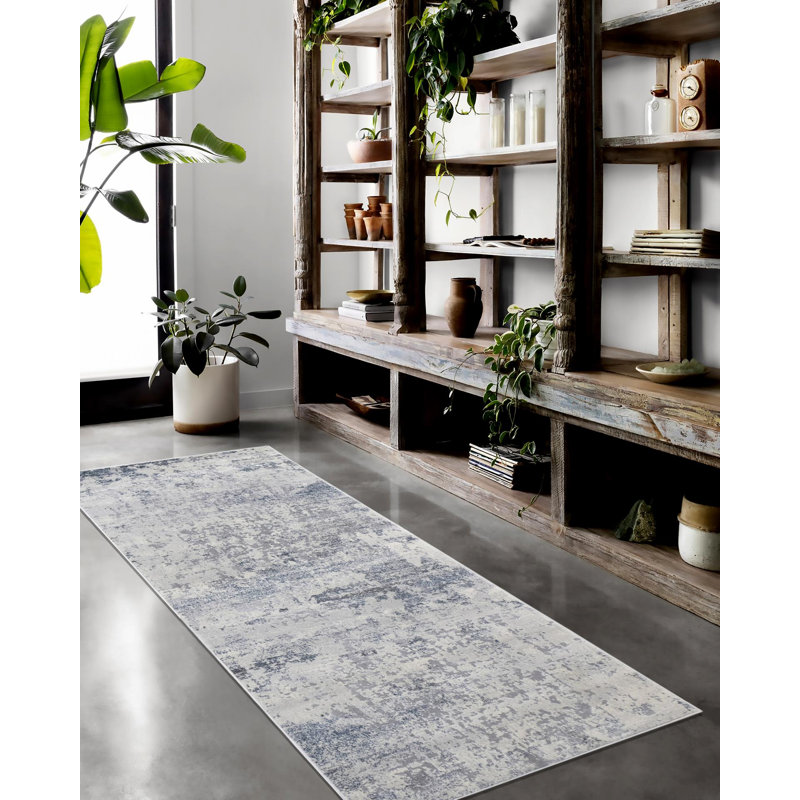 Connery Indoor Rug, Runner 2'7" x 5'11"