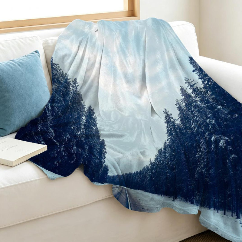 Jeté en flanelle bleue molletonnée ultra douce, imprimé Winter Forest Road, Throw 40" x 50"