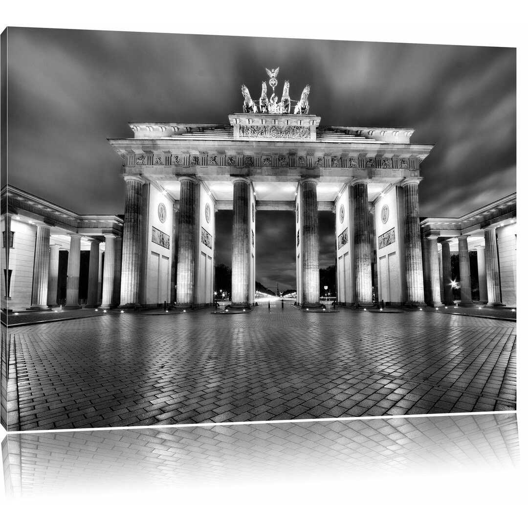 Leinwandbild Hell erleuchtetes Brandenburger Tor in Monochrom