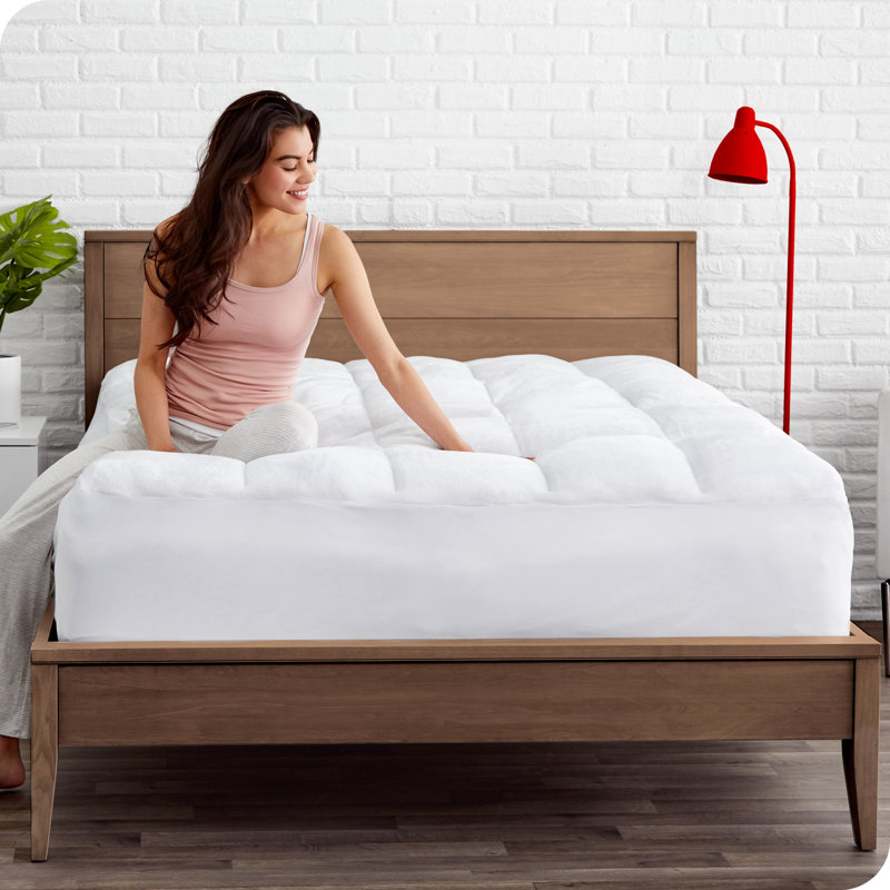 Premium 1.5'' Down Alternative Mattress Pad, Queen
