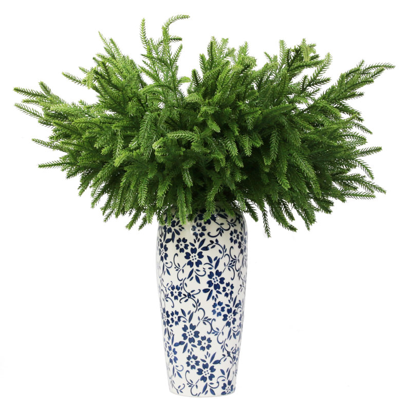 Ensemble de 12 branches de pin artificielles Norfolk, H 24 po x l 13,4 po x P 0,4 po