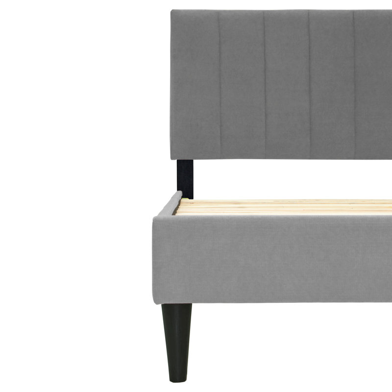 Lit simple en velours
