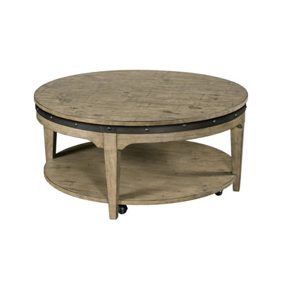Table basse à 4 pieds en bois massif avec rangement Georgena