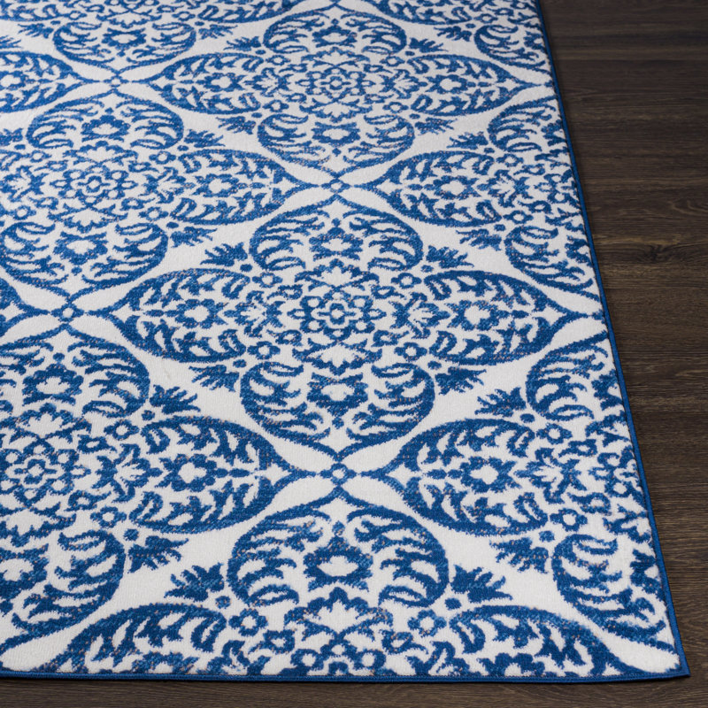 Tapis bleu Roundhay, Rectangle 6 pi 7 po x 9 pi