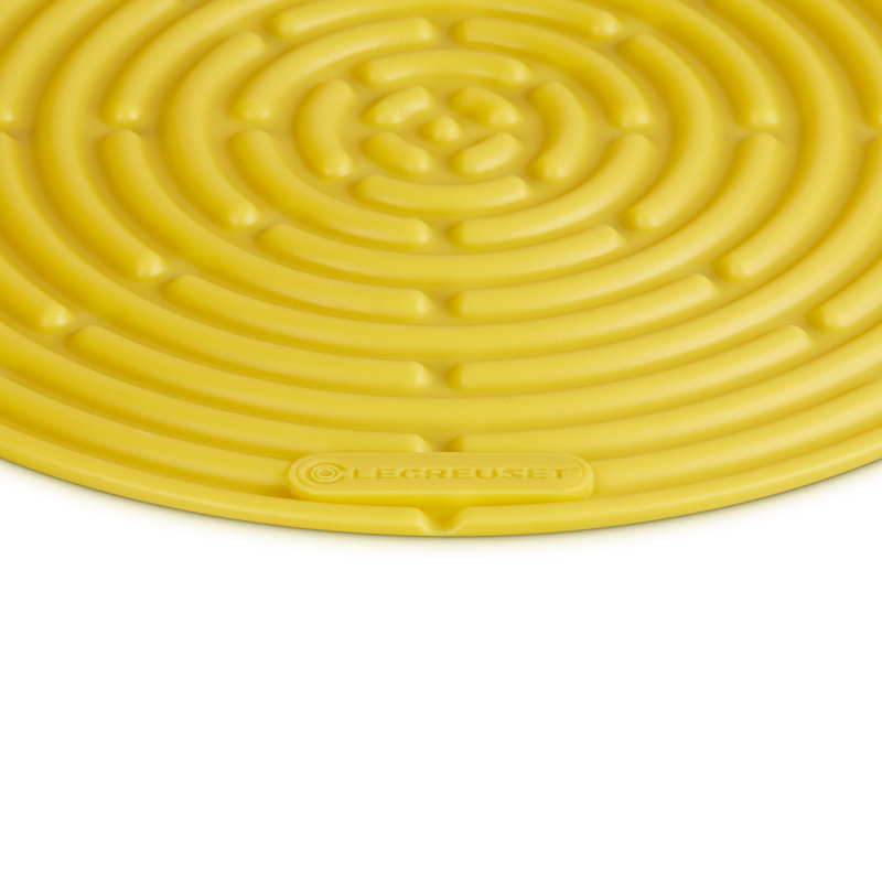 Le Creuset Silicone Round Cool Tool, Nectar