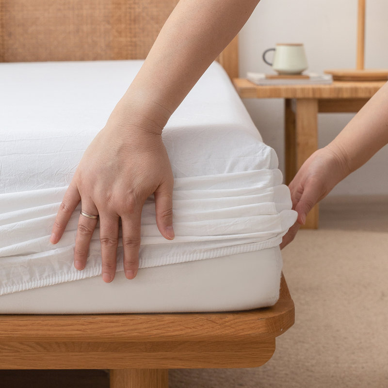 BESTOUCH Fitted Sheet 100% Washed Cotton Linen Feel Easily Fits Deep Pockets, King Fitted Sheet, Bright White