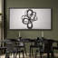 Art mural en toile noire avec sculpture abstraite métallique - Conception 3D contemporaine pour espaces industriels ou modernes-116517315-116517314