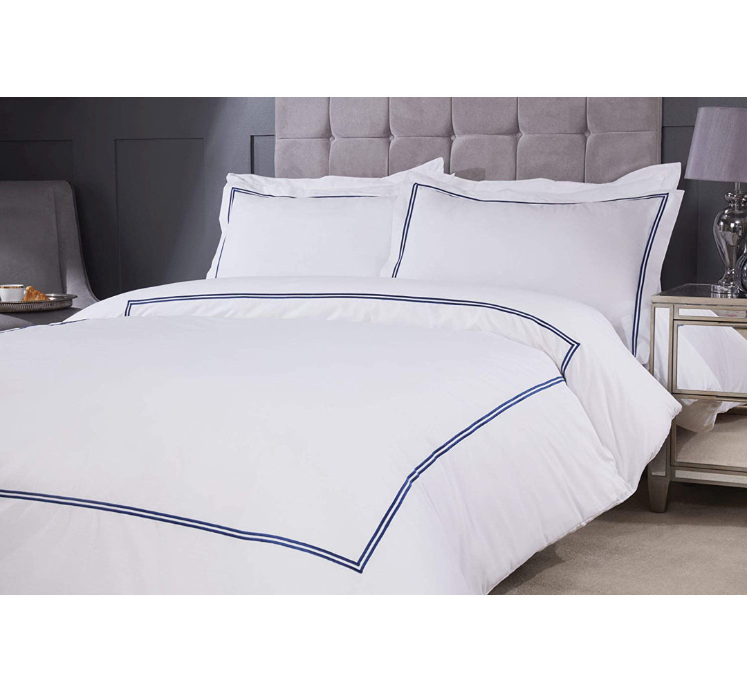 Ervin Linen Geometric Shapes Duvet Cover Set with Pillow Shams Included
