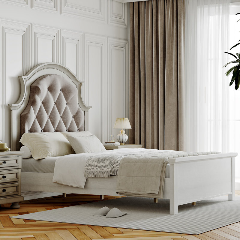 Lit double en bois massif avec tête de lit tapissier Blake - Design à oreilles moderne en velours