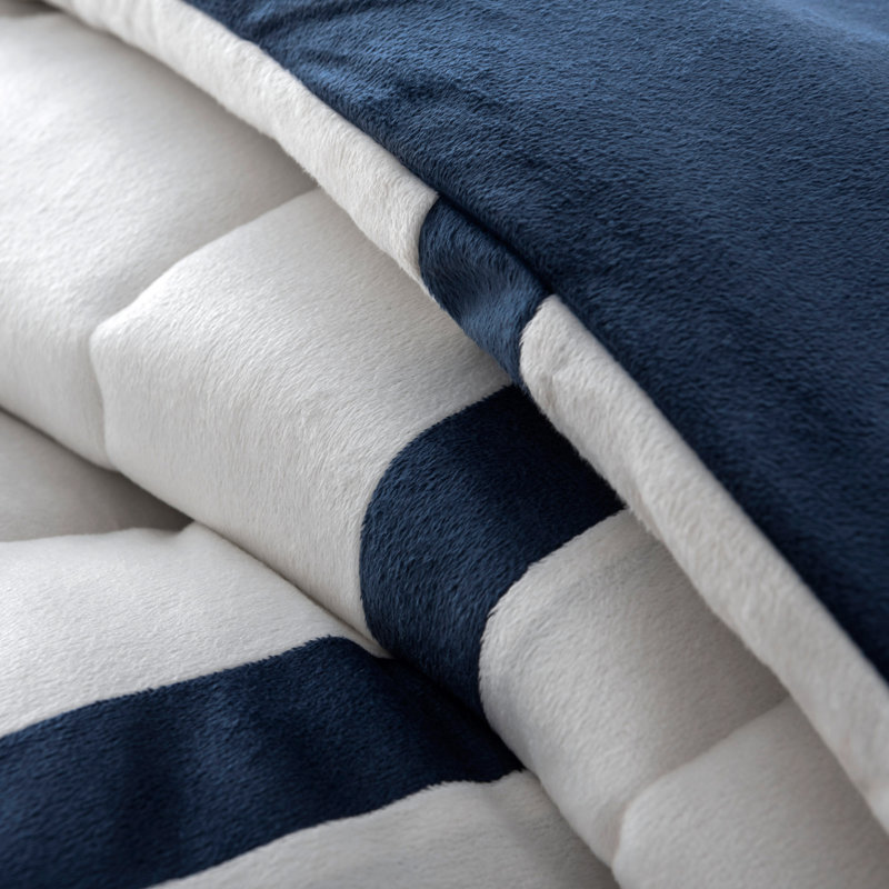 Polyester Channel Comforter, King Comforter, White