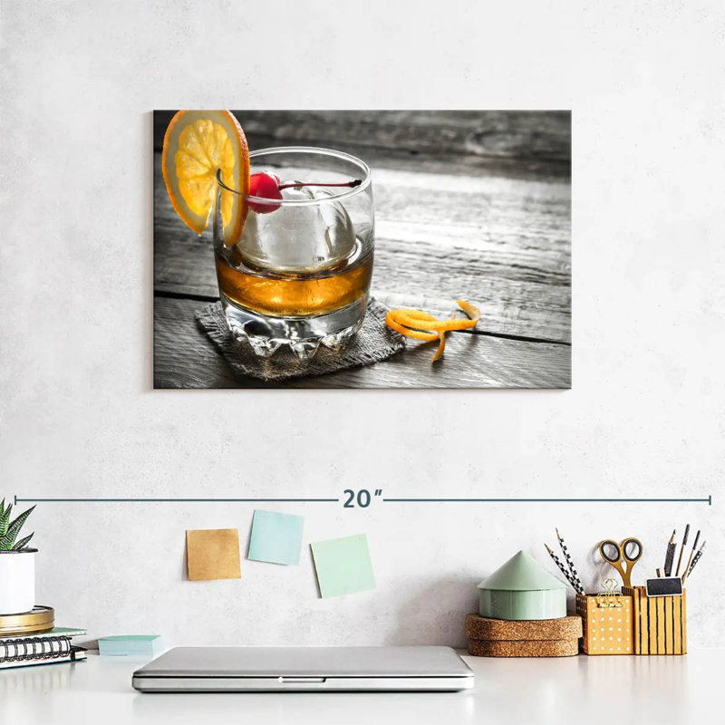 Yarlin Classic Cocktail, 8" H x 12" W