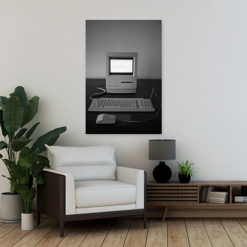 Pomme Macintosh, art de bureau classique, art contemporain abstrait, Gris, H 36 po x l 24 po