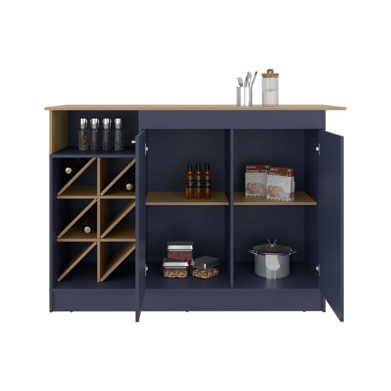 Armoire de cuisine avec îlot, porte-bouteilles et tablette