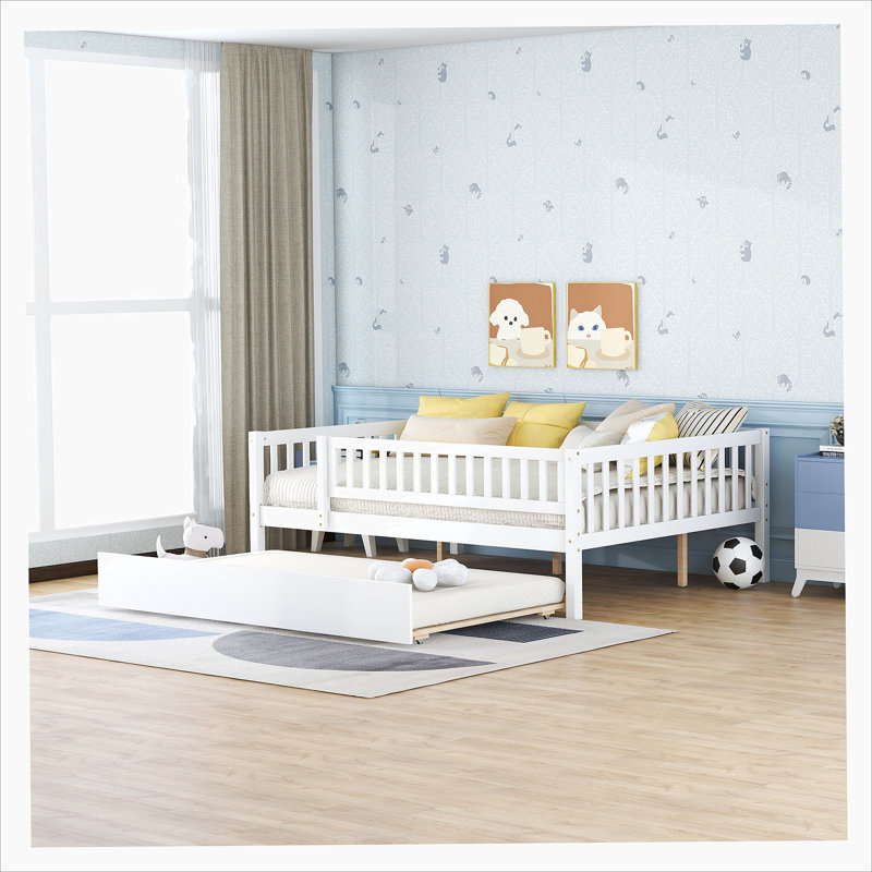 Wood Daybed with Trundle and Fence Guardrails, Full, White