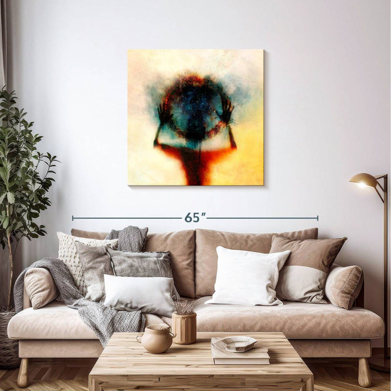 Kelan Closer, 36" H x 36" W