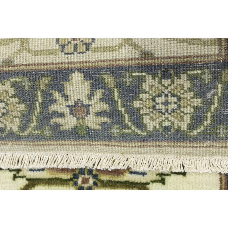 Tapis floral crème en laine noué à la main 2 pi x 3 pi 1 po Floral