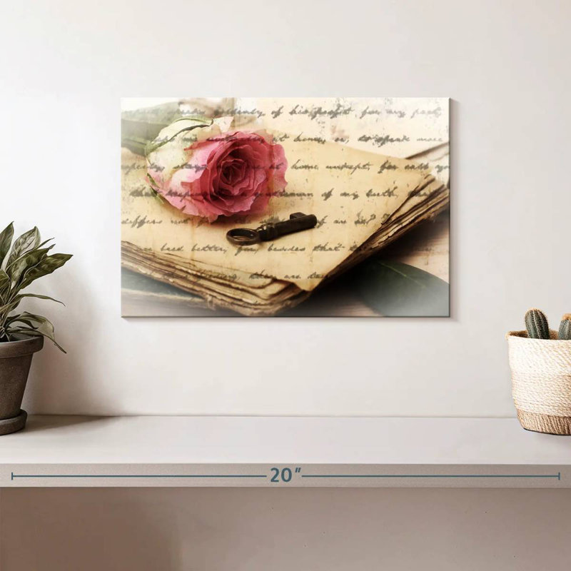 Hardie rose sur vieilles lettres, H 8 po x l 12 po