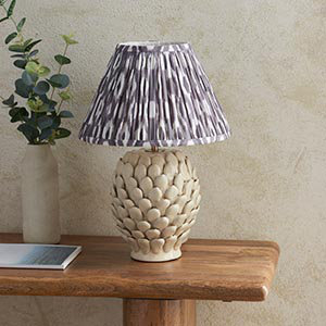 Layered Leaf Table Lamp