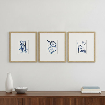 Ensemble de trois encadrements d'art encadré doré encadré