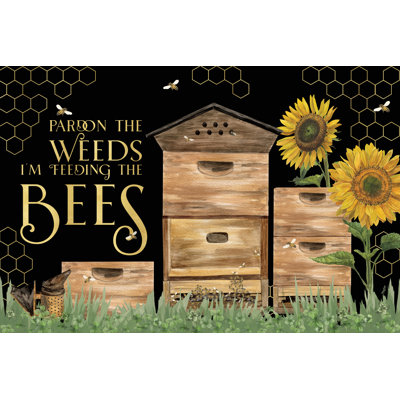 «Alshareef Honey Bees And Flowers Veuillez paysage sur fond noir I-Pardon The Weeds on Canvas» par Tara Reed, reproduction