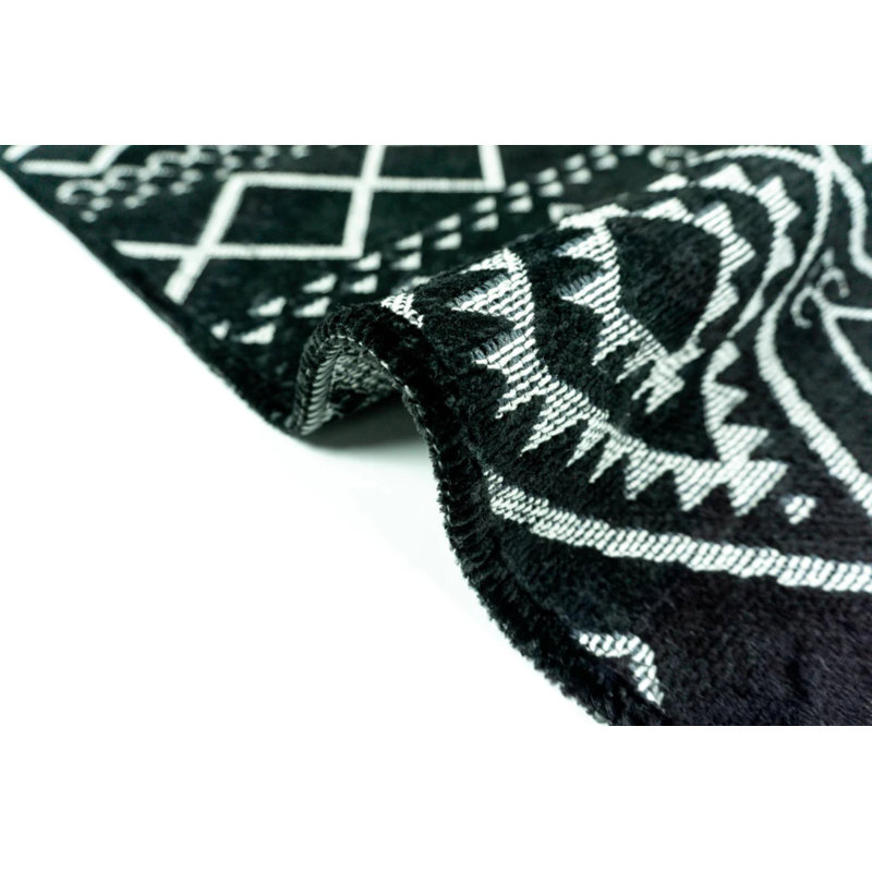 Merton Black Machine Washable Non-Slip Base Durable Decorative Kilim Carpet, Rectangle 2'8" x 3'4"