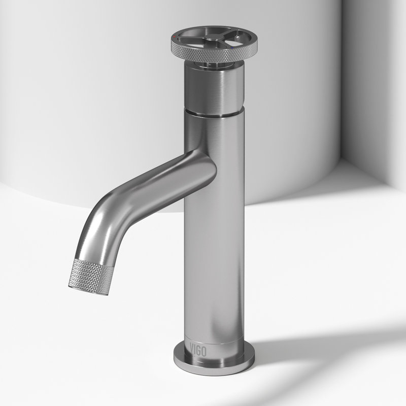 Robinet pour salle de bain à poignée simple à un trou H 8 po Cass, Nickel brossé