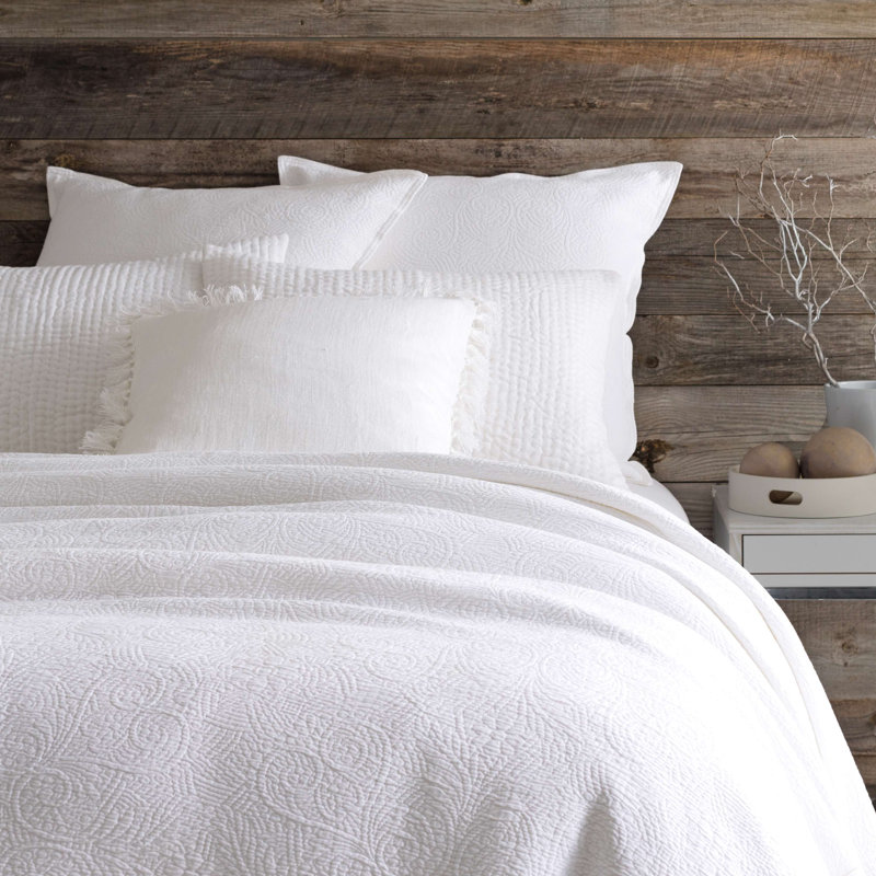 Seychelles Quilted Sham, Standard, Dove White