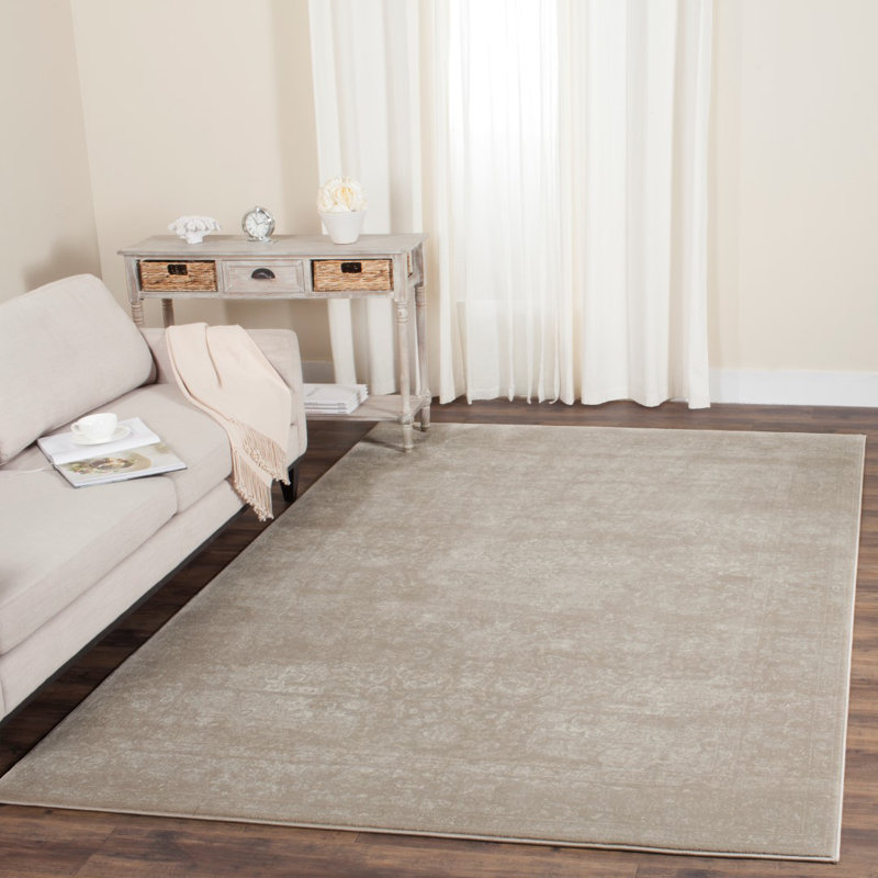 Tapis oriental beige / crème Overholt, Rectangle 5 pi 1 po x 7 pi 6 po