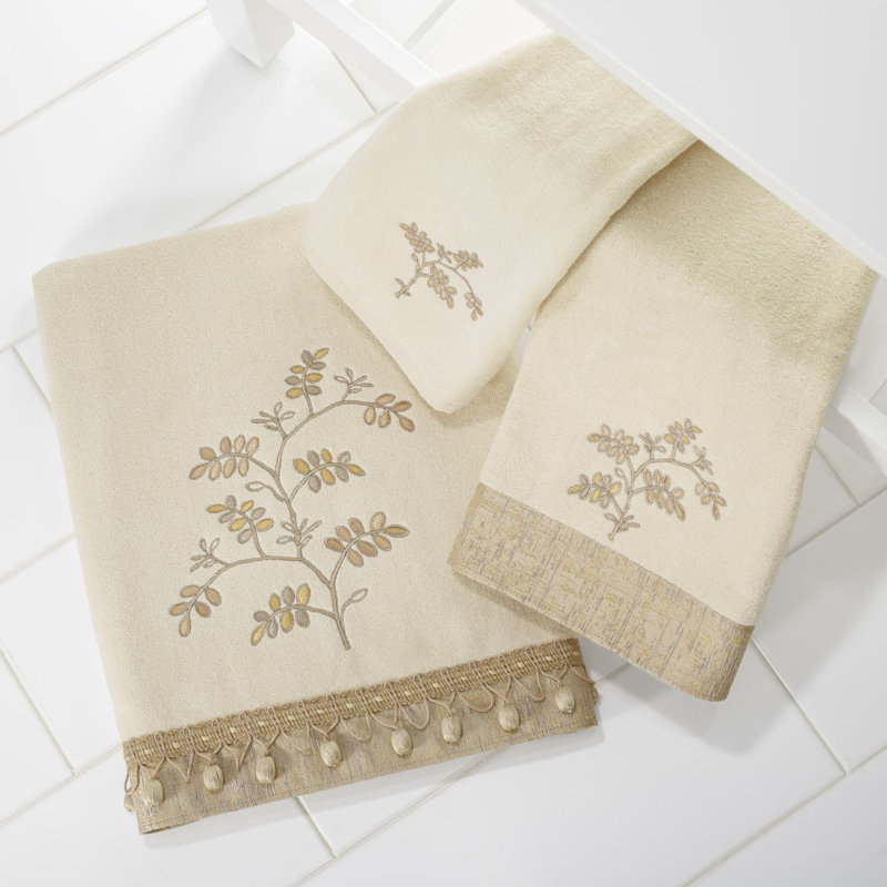Nello 100% Cotton Fingertip Towel, Ivory