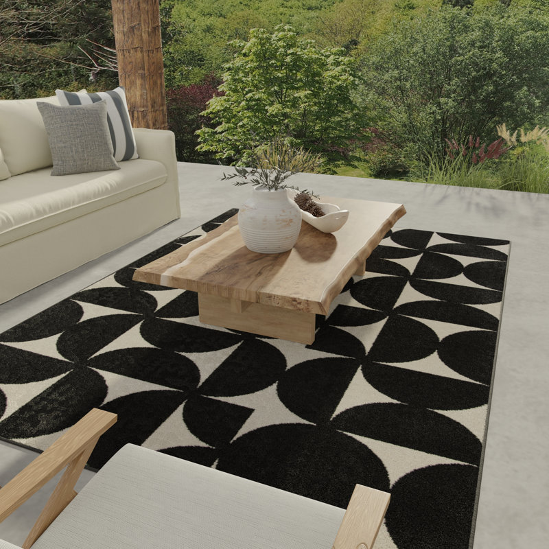 Wade Logan® Bairo Black/White Indoor/Outdoor Rug & Reviews | Wayfair