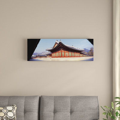 «Courtyard of a Palace, Kyongbok Palace, Séoul, Corée du Sud», reproduction de photo sur toile