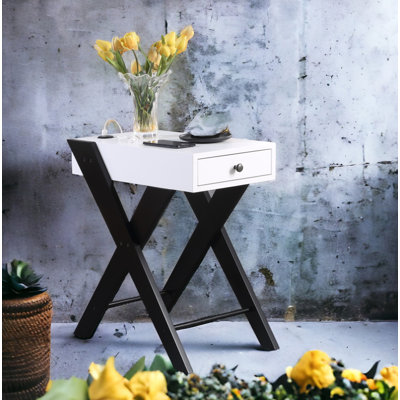 Table d'appoint féroce blanche et noire avec port USB intégré