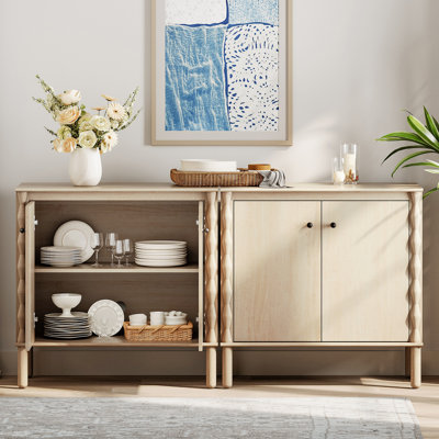 Buffet Greeta avec pieds en bois massif, naturel