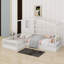 Lit simple en bois avec clôture-417821807