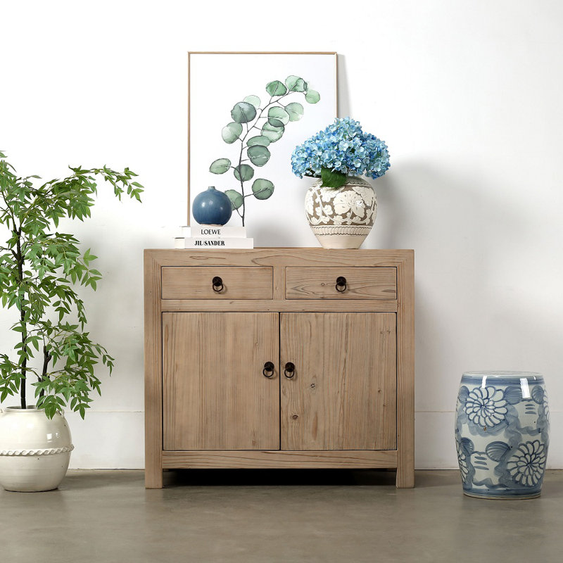 Armoire à deux tiroirs en pin massif naturel vieilli