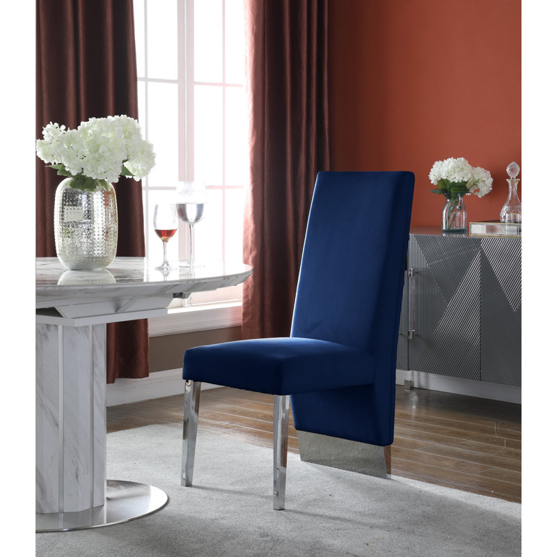 Chaise rembourrée Elia, Velours marine, Chrome