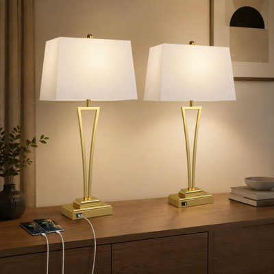 Lampes de table en métal doré de 77,5 cm (paquet de 2) avec ports USB-A/C et abat-jour blancs ; conviennent à différents espaces ; ampoules non comprises