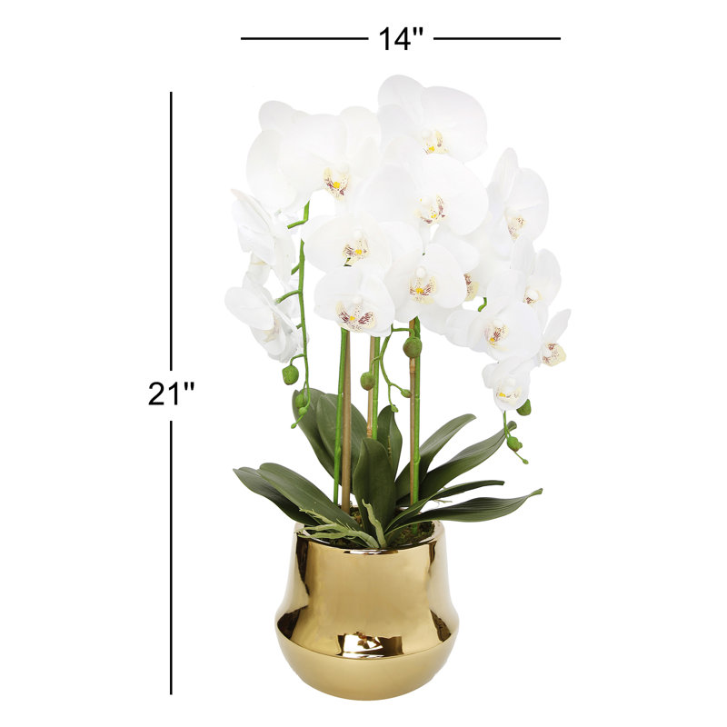 Centre de table orchidée dans un vase