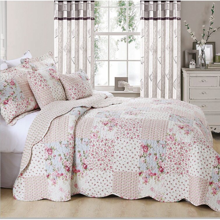 Maron Pink/Violet/White Microfibre Bedspread Set
